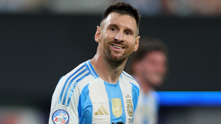 Lionel Messi övladlarının tənqidindən danışır
