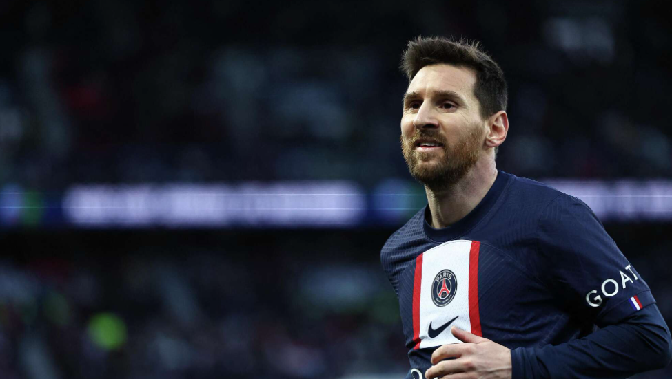 Marselo Messiyə olan heyranlığını və onun futbol səyahətini əks etdirir